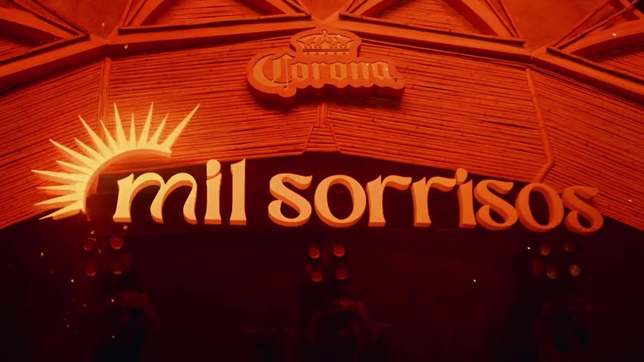 Assistir ao vídeo Mil Sorrisos